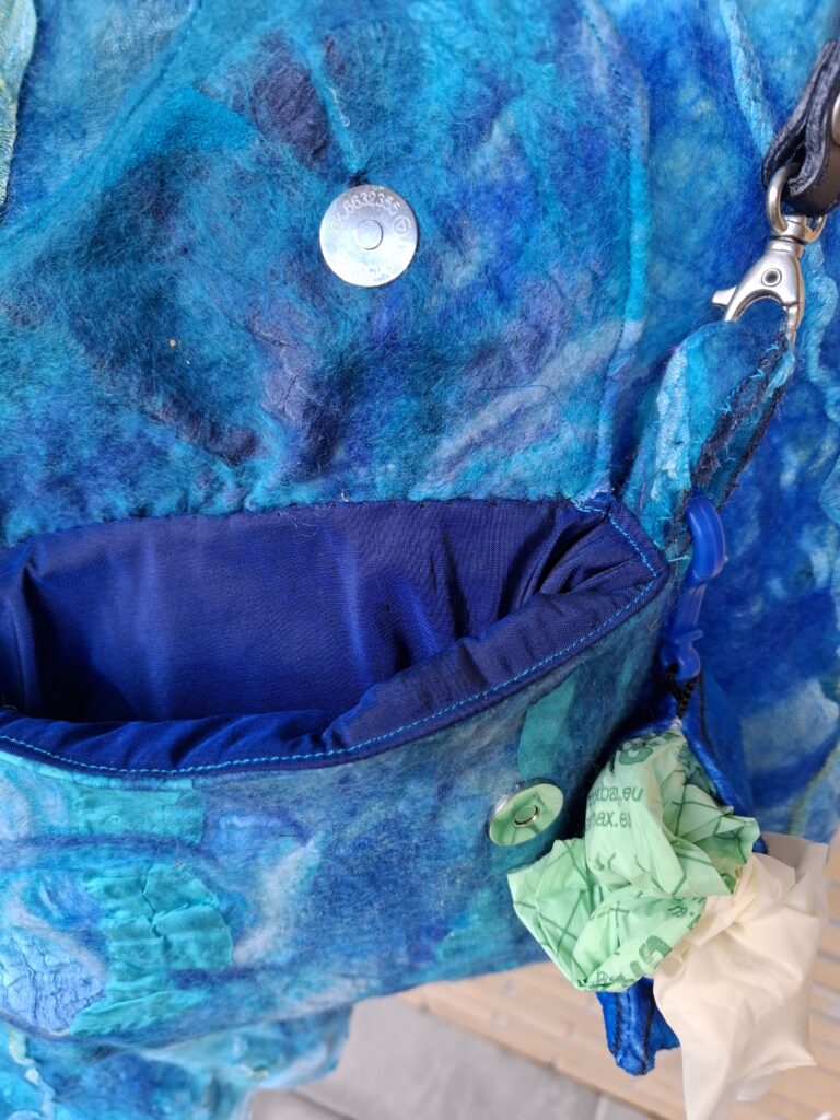 vervuilde oceaan poncho